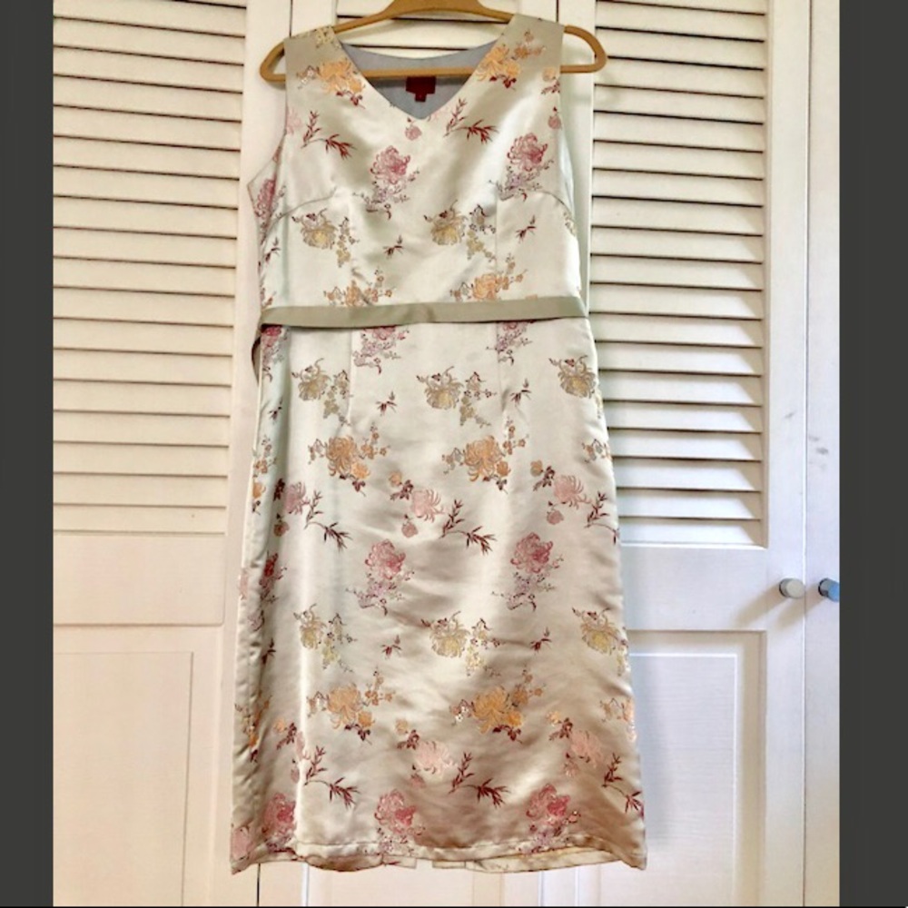 Floral Embroidered Chinese Dress